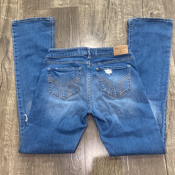 Hollister jeans blue. Distressed. Size 28, 33 length. - Picture 3 of 4